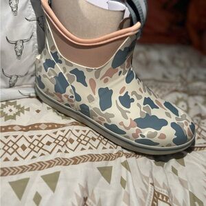 Stylish Camouflage Winter & Rain Boots